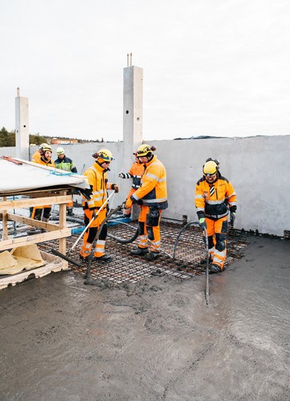 Uusi sydän  hankkeessa valettiin maaliskuussa 1 b