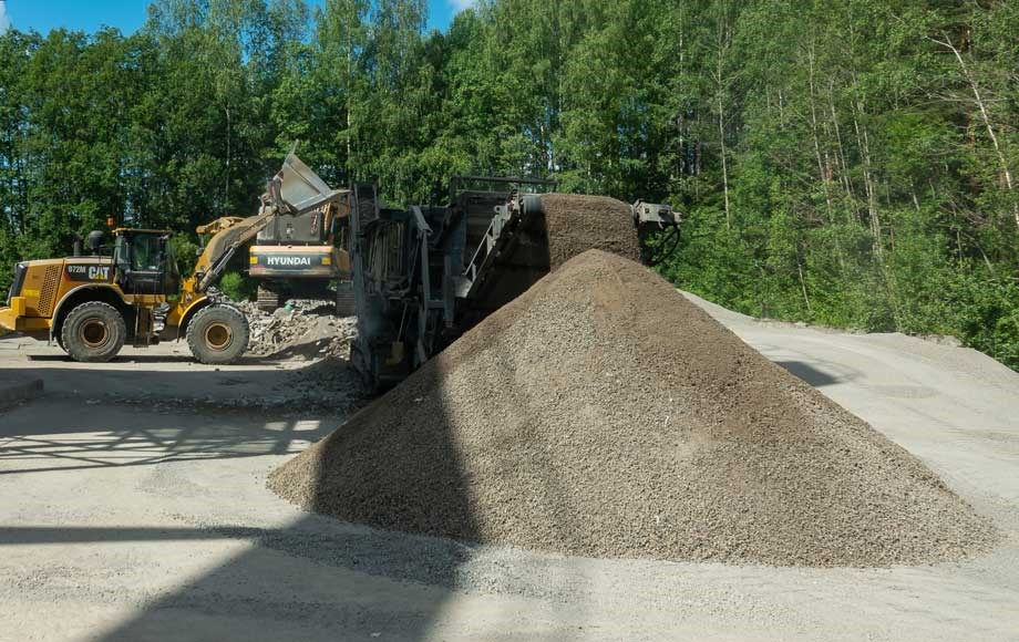 Betoni kiertää pihakivien raaka aineeksi 2