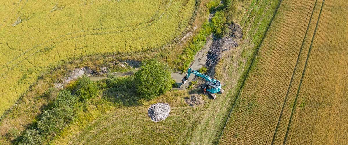 Kiviaineslahjoituksilla kohti puhtaampia vesiä ja elinympäristöjä linnuille